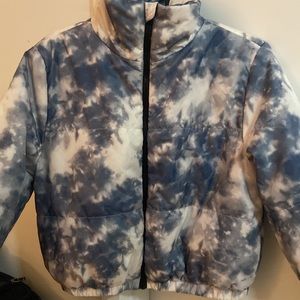 Wild fable tie dye puffer